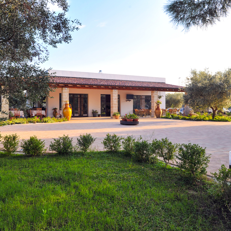 Sp Leverano/Porto Cesareo accommodation facility, Lecce