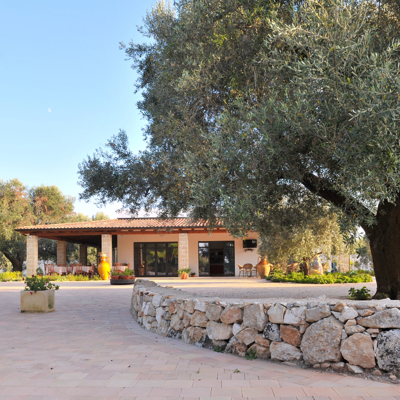 Sp Leverano/Porto Cesareo accommodation facility, Lecce