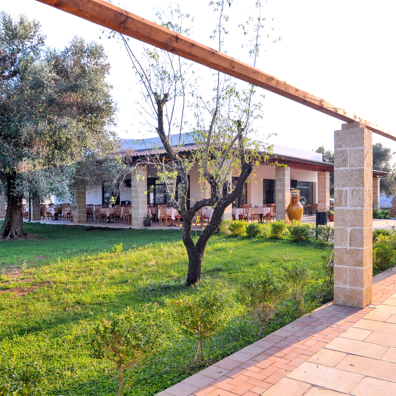 Sp Leverano/Porto Cesareo accommodation facility, Lecce