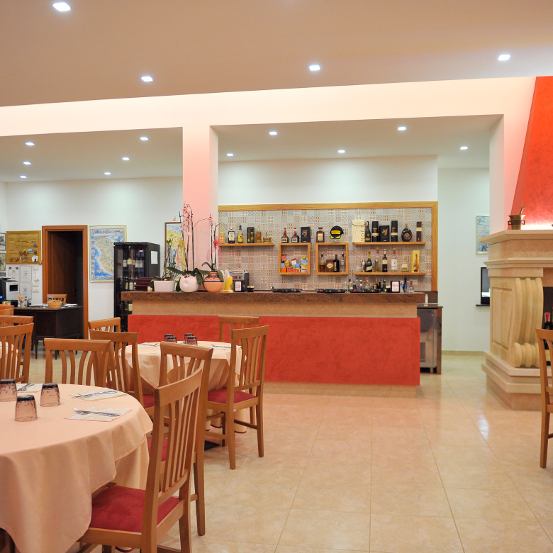 Sp Leverano/Porto Cesareo accommodation facility, Lecce