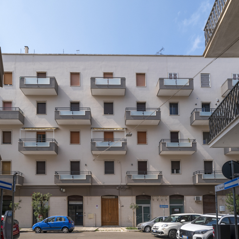Rifinito appartamento di ampia metratura in zona San Lazzaro