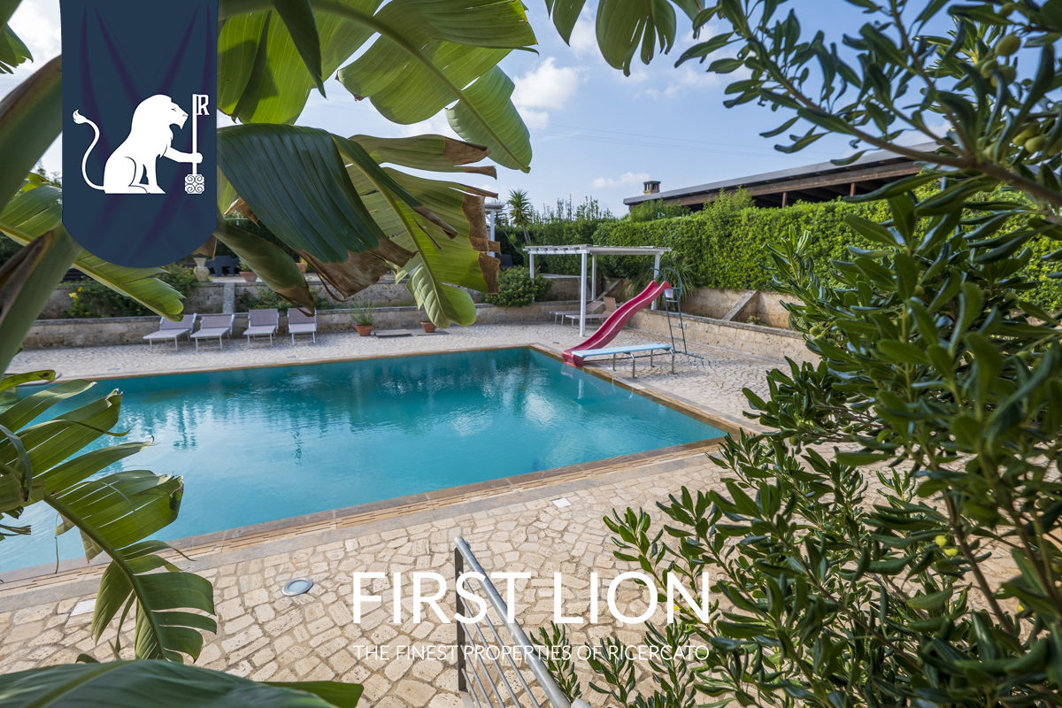 Aradeo_Casa_Vacanza_Marlù_Ida_MARCHIO_67 Villa con piscina Via Palmiro Togliatti, Aradeo