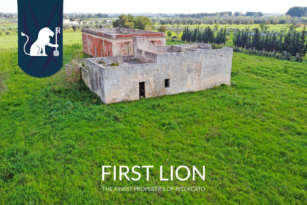 DCIM101MEDIADJI_0987.JPG Masseria storica in Via Enrico Berlinguer a Campi Salentina