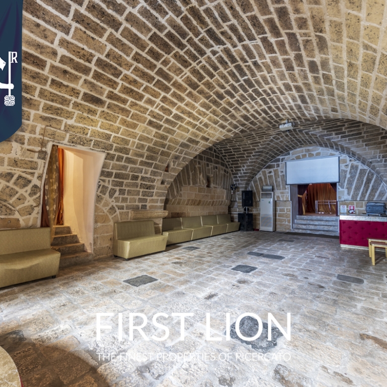 Prestigioso Palazzo Marchesale nel Cuore di Guagnano