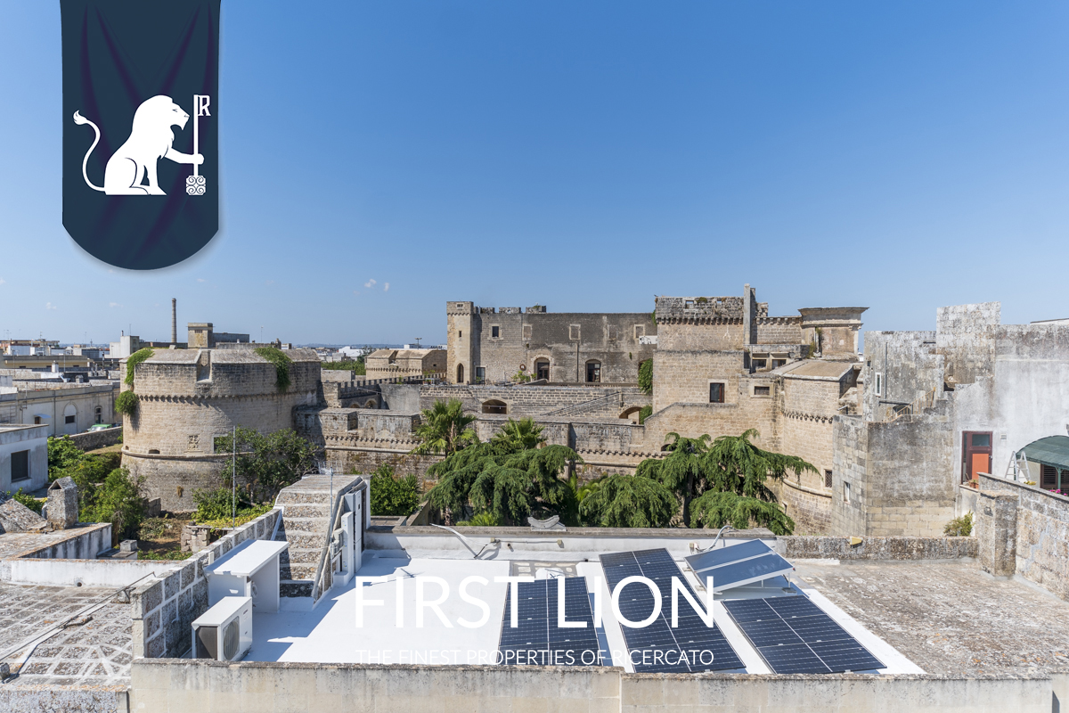 Stabile in vendita in Via Umberto I, Corigliano d’Otranto