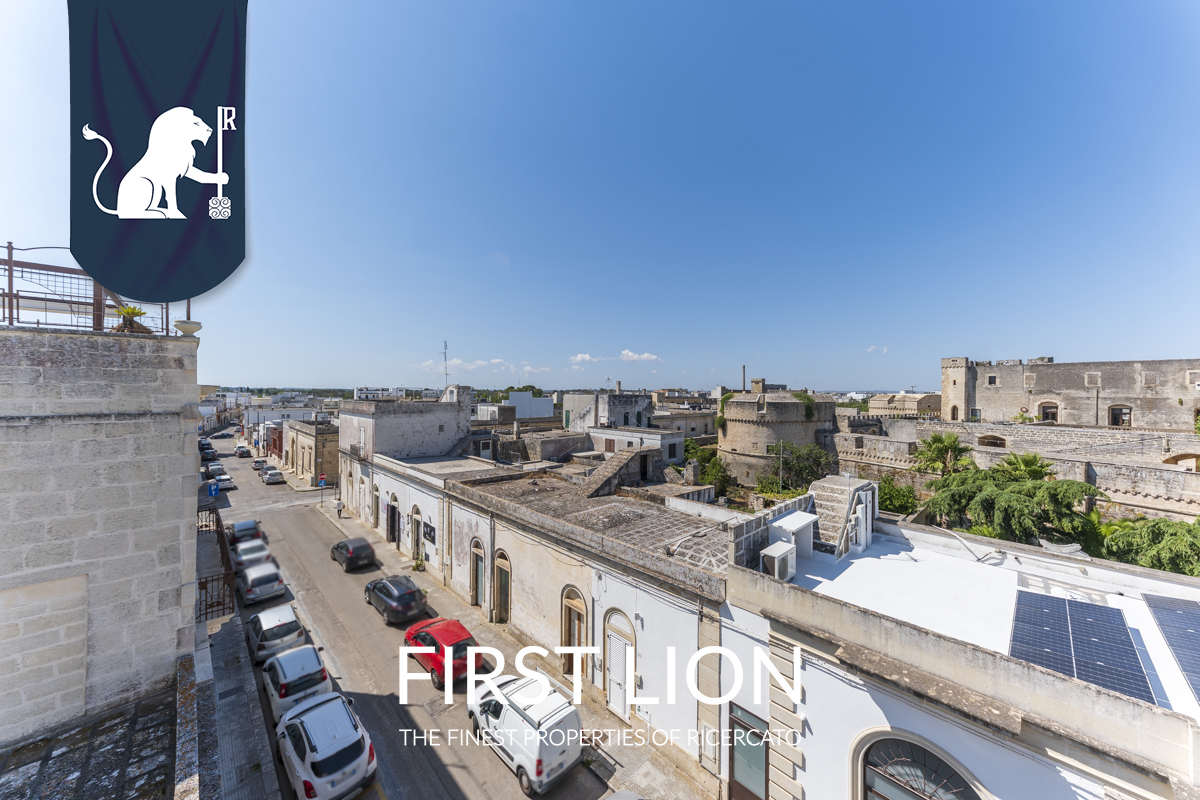 Stabile in vendita in Via Umberto I, Corigliano d’Otranto