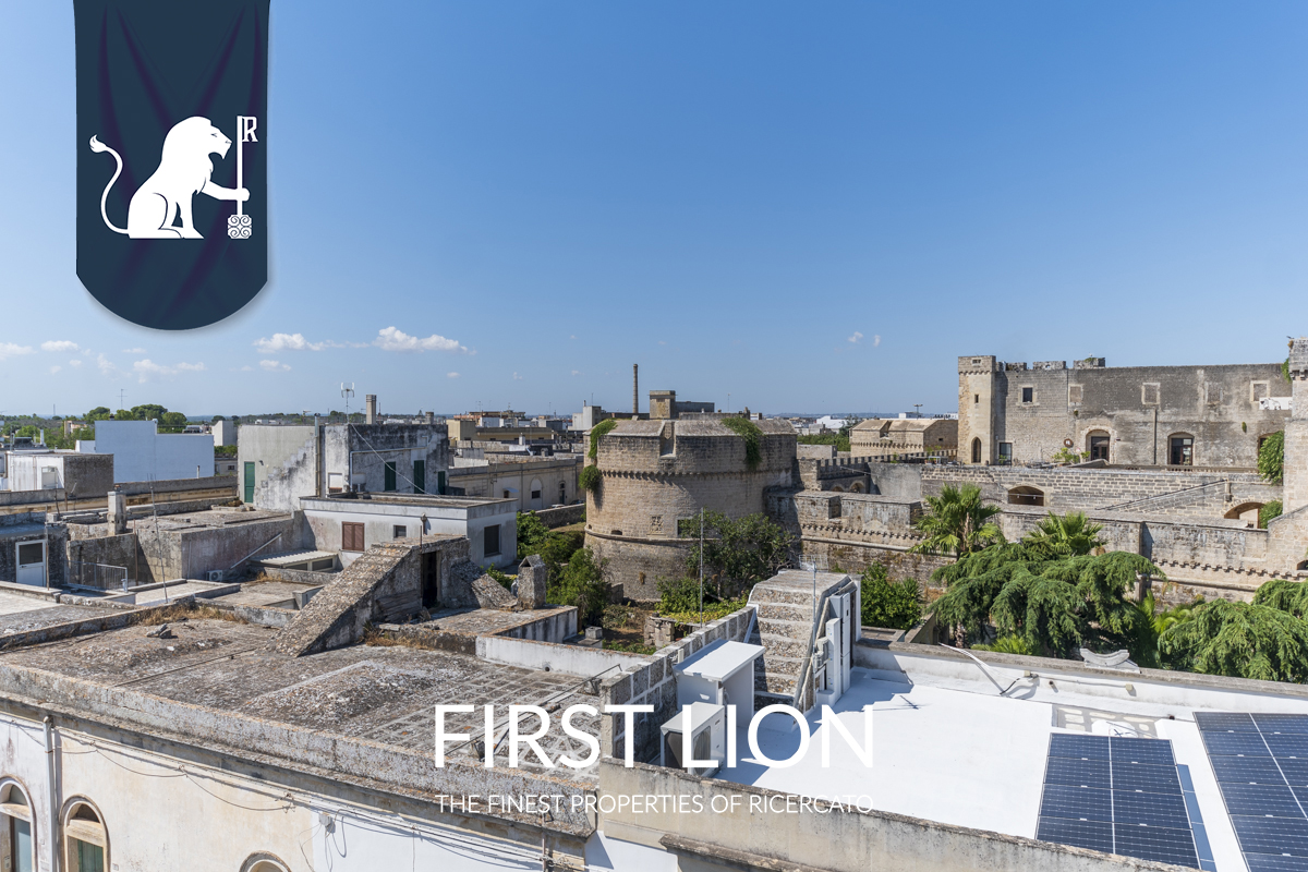 Stabile in vendita in Via Umberto I, Corigliano d’Otranto