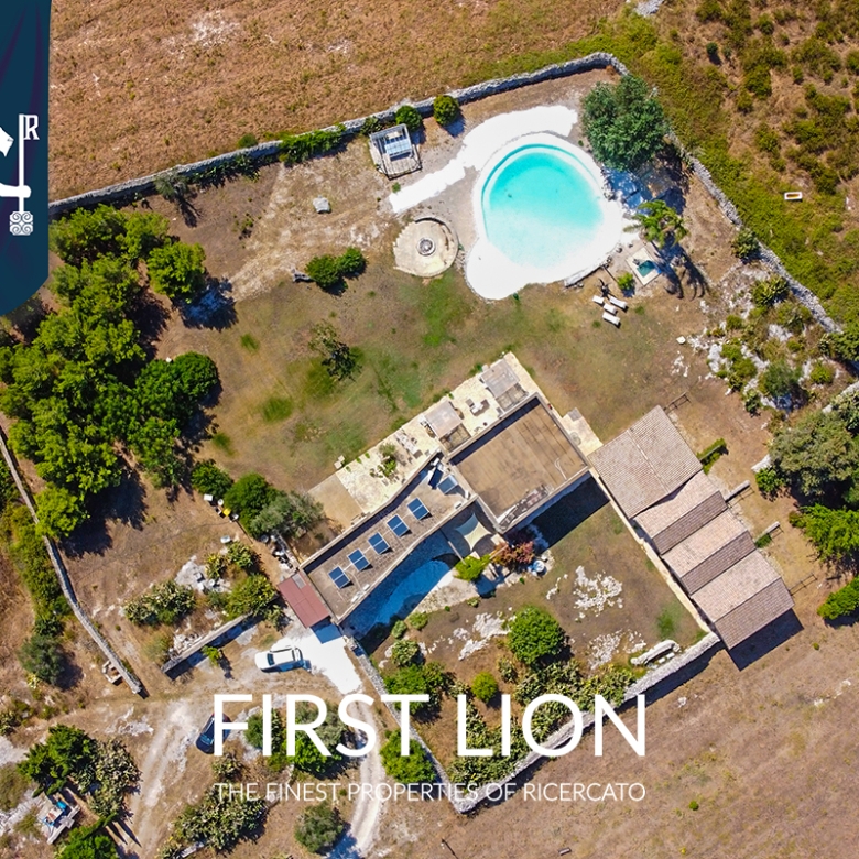 Villa in vendita in Strada Provinciale Lecce San Cataldo Sp 298 km