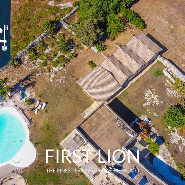 Villa in vendita in Strada Provinciale Lecce San Cataldo Sp 298 km