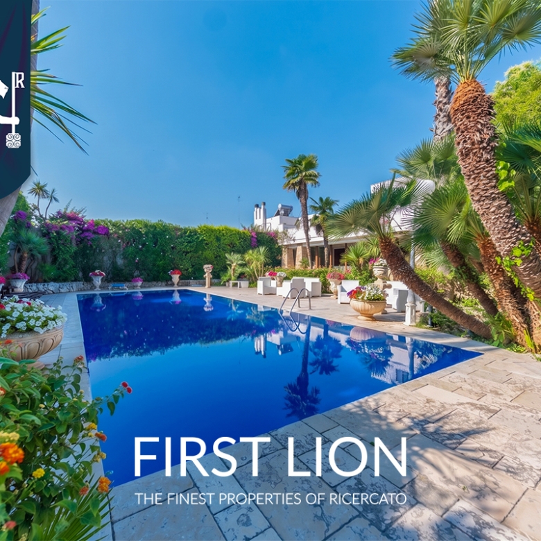 Villa con piscina Via Rapolla, Lecce