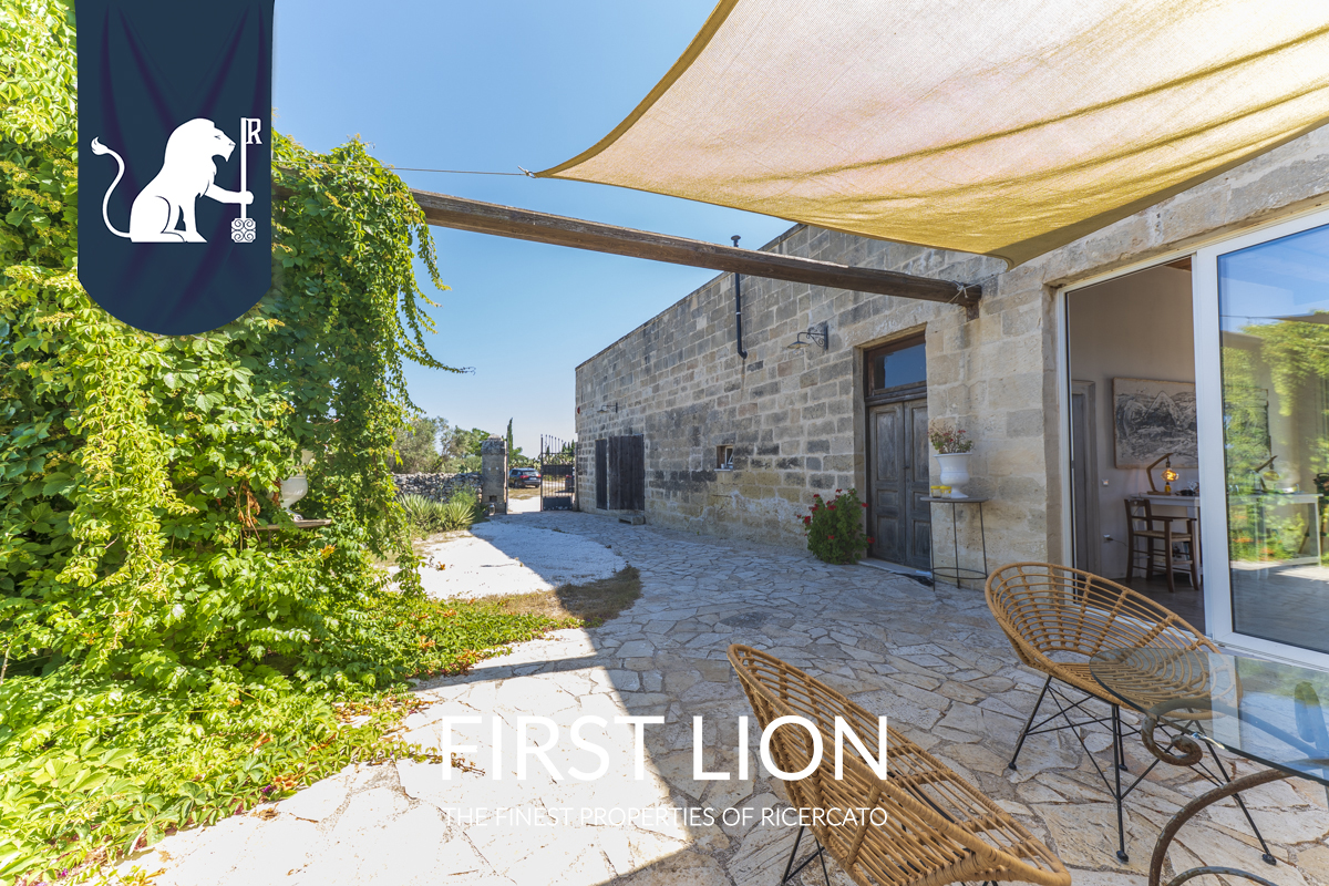 FALCON Villa in vendita in Strada Provinciale Lecce San Cataldo Sp 298 km