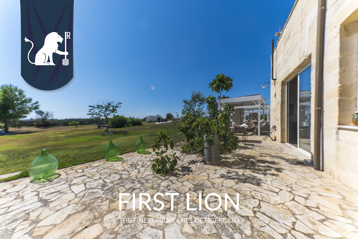 FALCON Villa in vendita in Strada Provinciale Lecce San Cataldo Sp 298 km