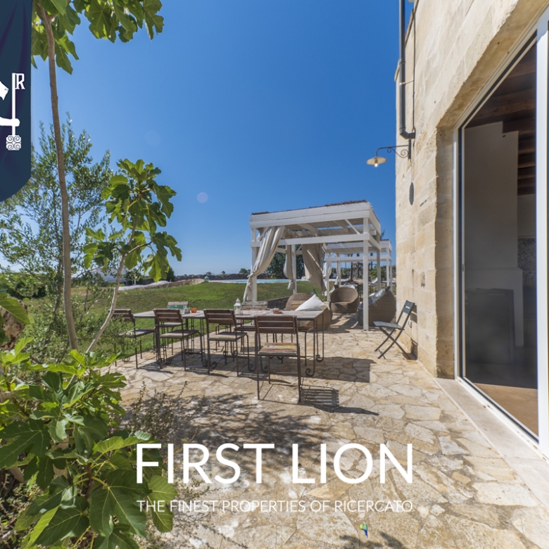 Villa in vendita in Strada Provinciale Lecce San Cataldo Sp 298 km