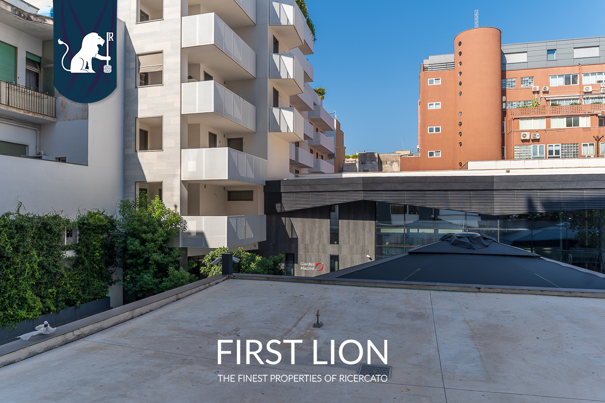 Appartamento all’ interno del complesso Giardini Mazzini, FIRST LION (30) Appartamento all’ interno del complesso Giardini Mazzini