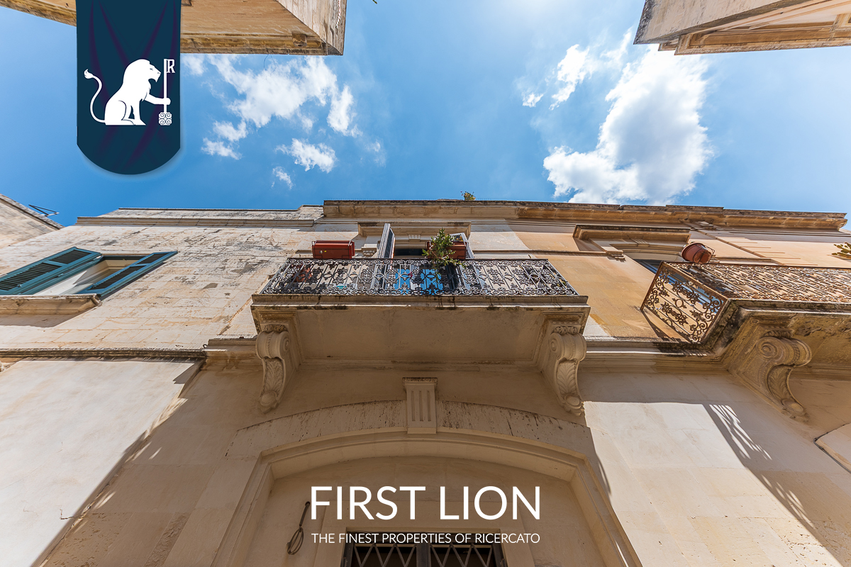 Caratteristico appartamento nel cuore del centro storico, Via G. Libertini, Lecce- FIRST LION (10) Caratteristico appartamento nel cuore del centro storico, Via G. Libertini, Lecce