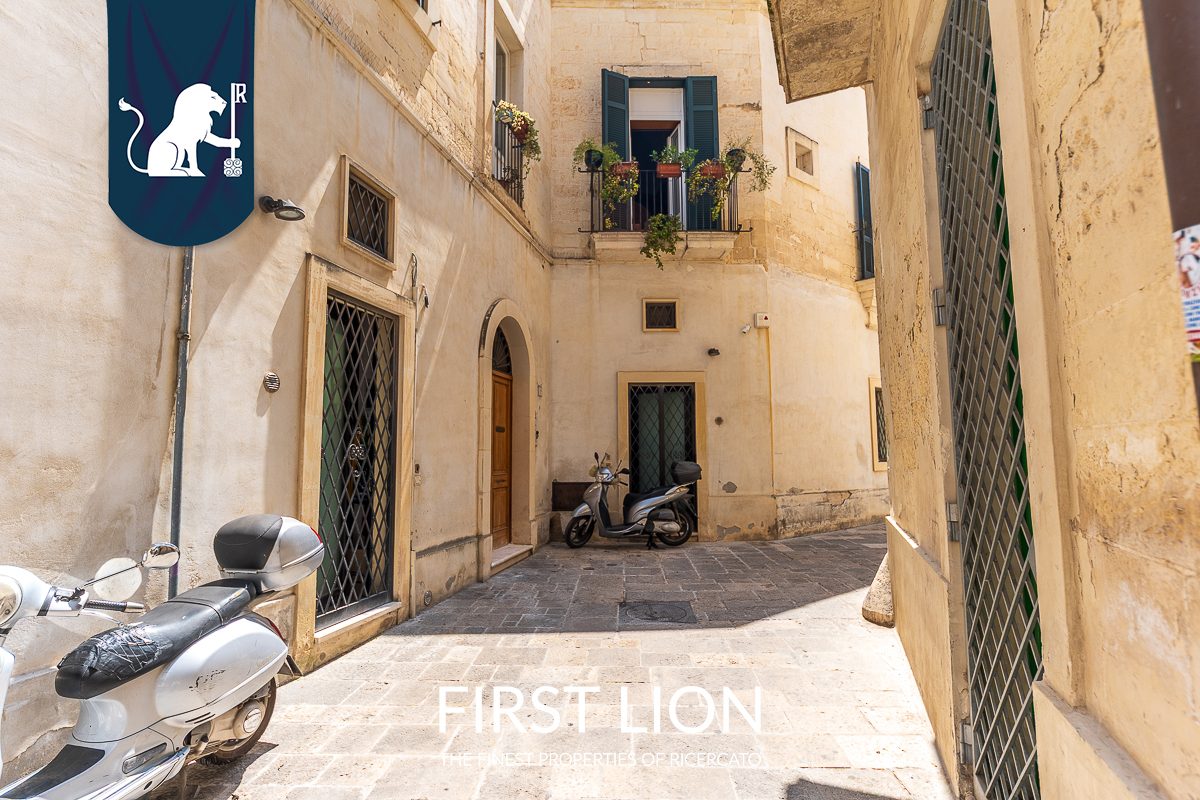 Caratteristico appartamento nel cuore del centro storico, Via G. Libertini, Lecce- FIRST LION (9) Caratteristico appartamento nel cuore del centro storico, Via G. Libertini, Lecce