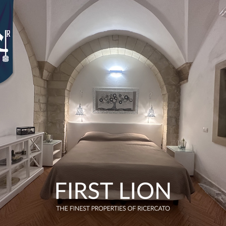 Prestigiosa struttura in Corte dei Guarini, Lecce
